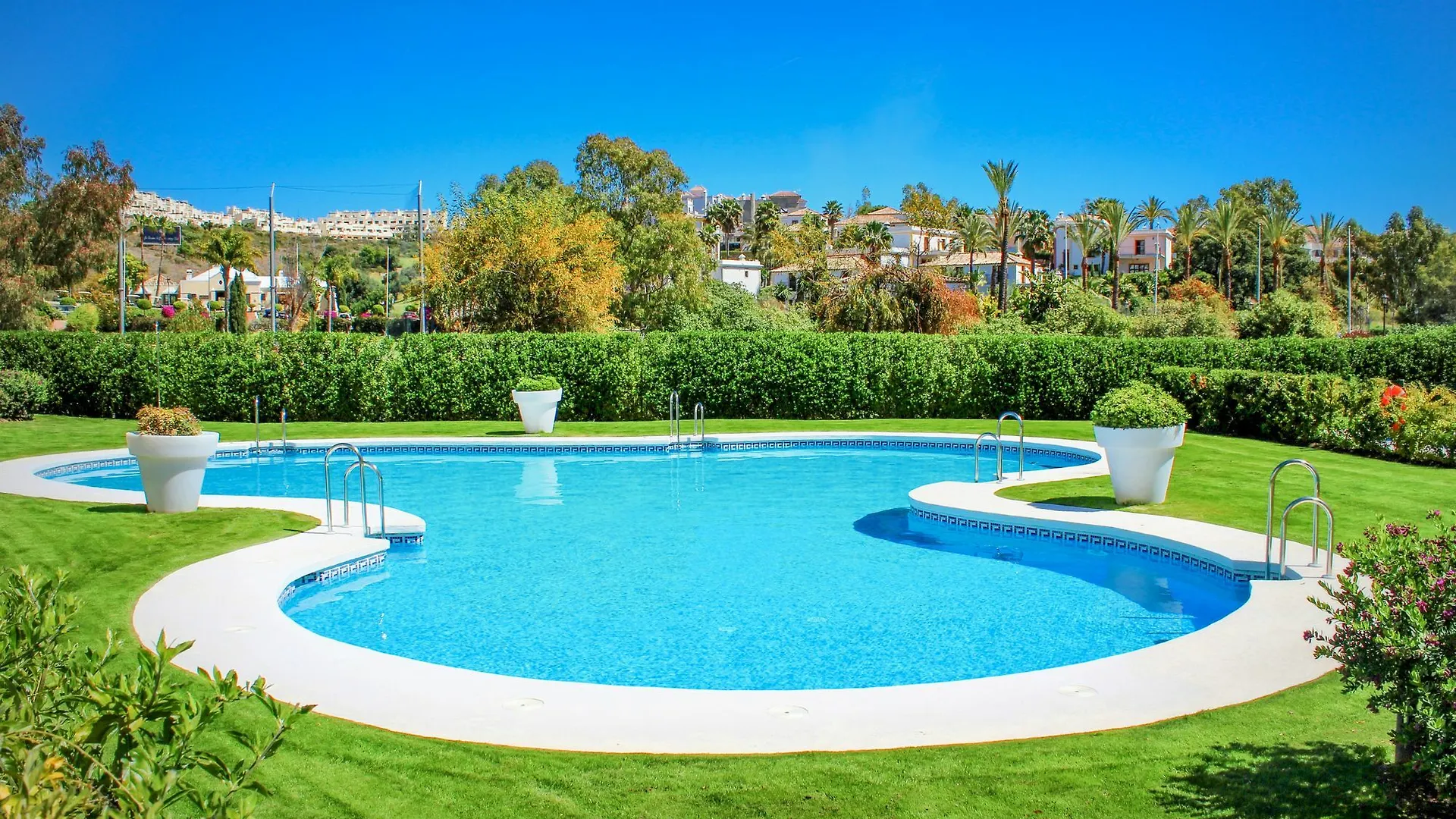 公寓 Golf Hill Estepona Canovas